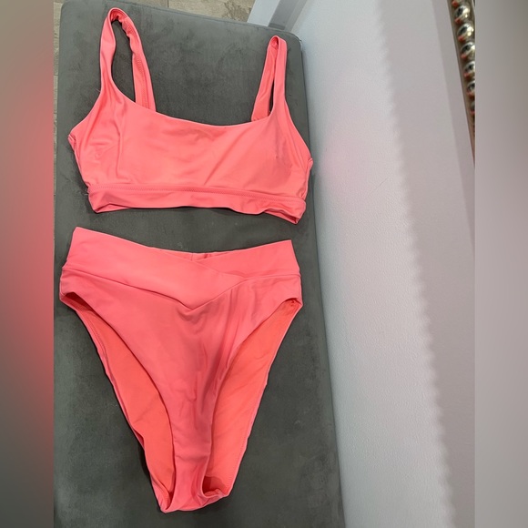 2/$50 Aerie strawberry bikini - Picture 1 of 6